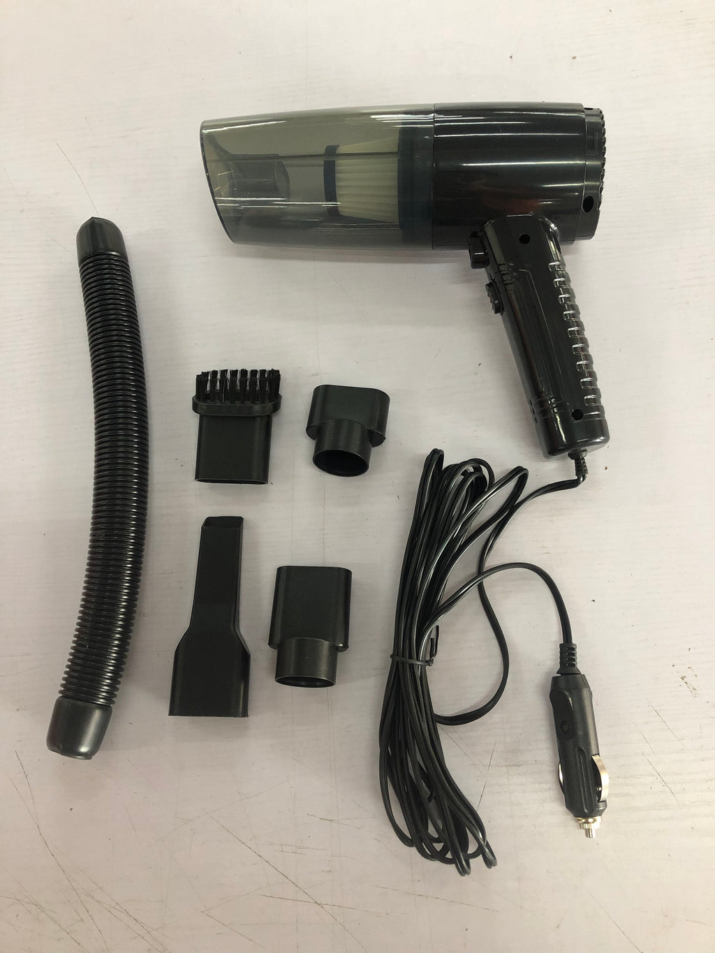 Aspirateur de voiture portable